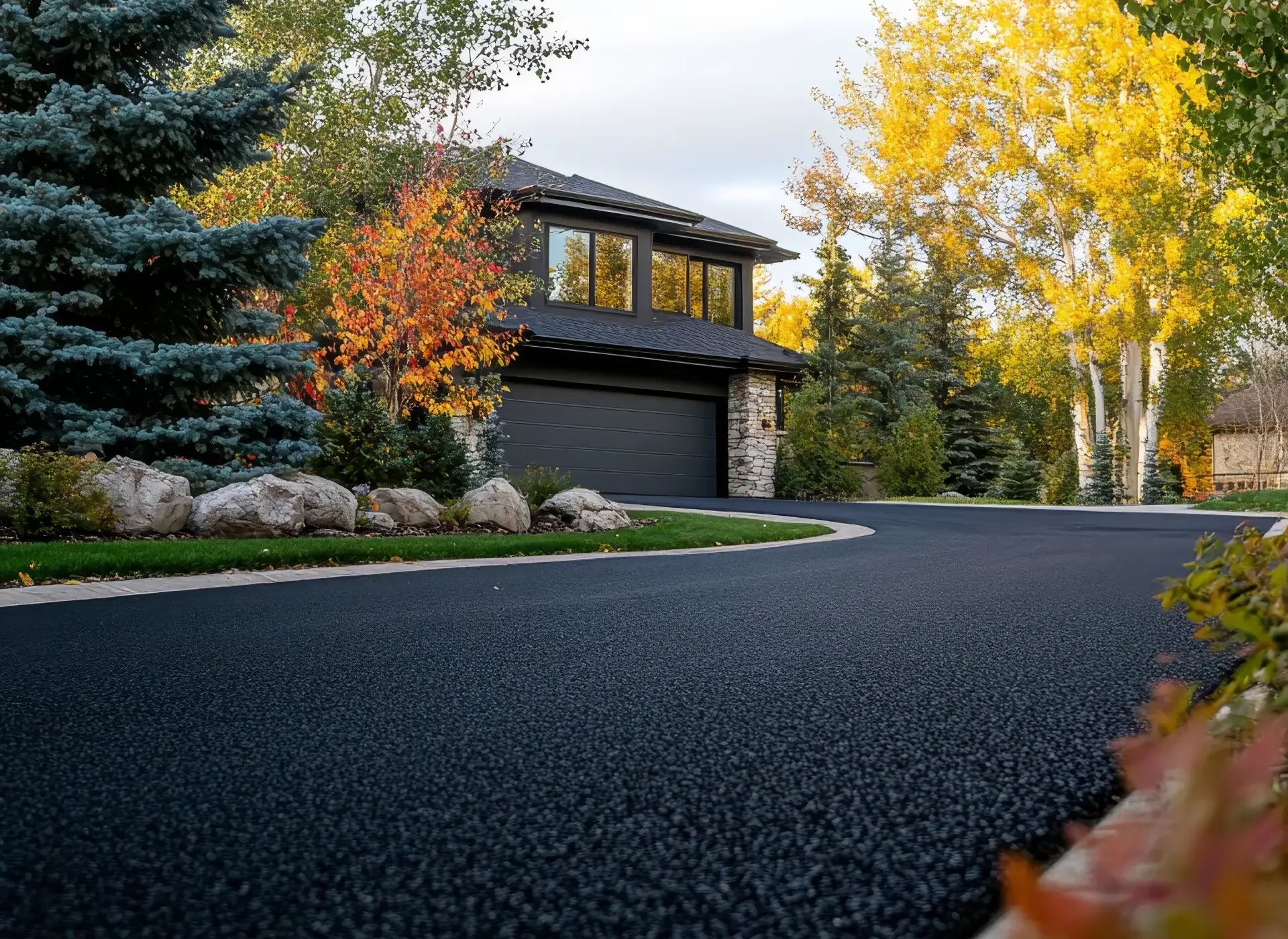 driveway-with-house-that-says-fall-side (1)
